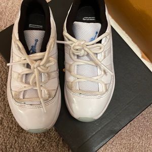 Jordan 11 Retro Low